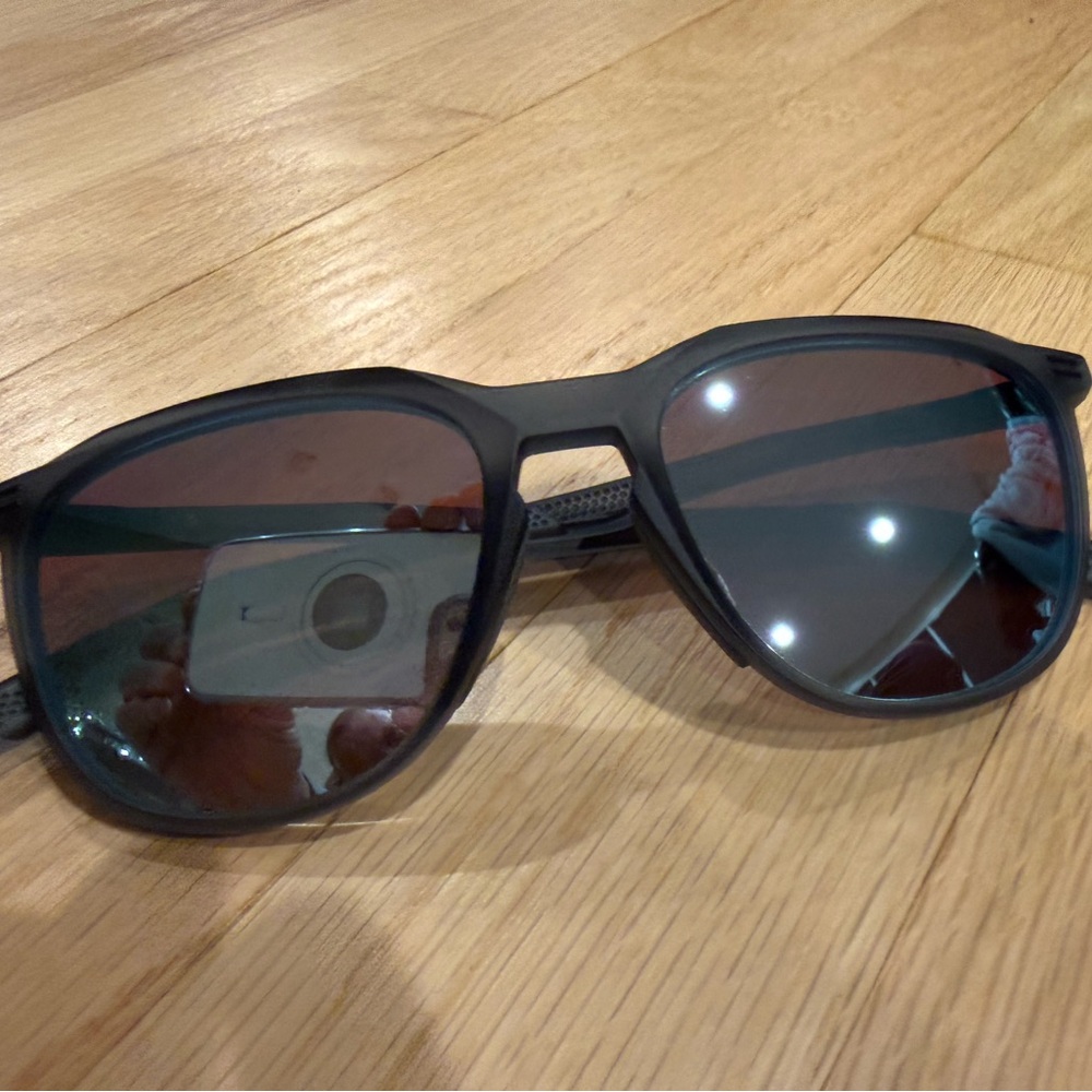 Oakley Thurso Matte Crystal Black / COLOR Prizm Deep Water Polarized